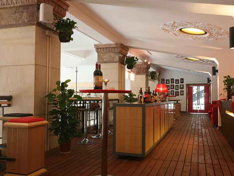 德陽咖啡店裝修成法式風格，應(yīng)該怎么做